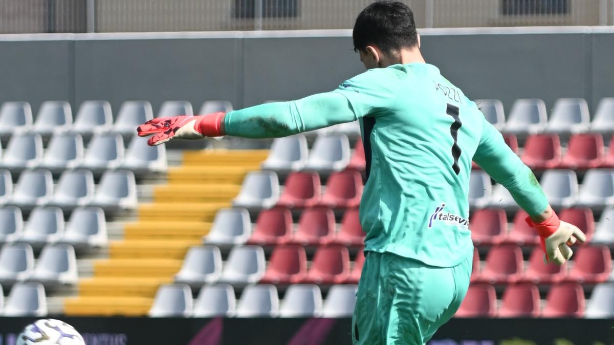 Corriere Adriatico - Venezia allo scoperto per un portiere di C
