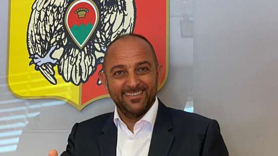UFFICIALE - Catanzaro, concluso il rapporto di collaborazione con il dg Foresti