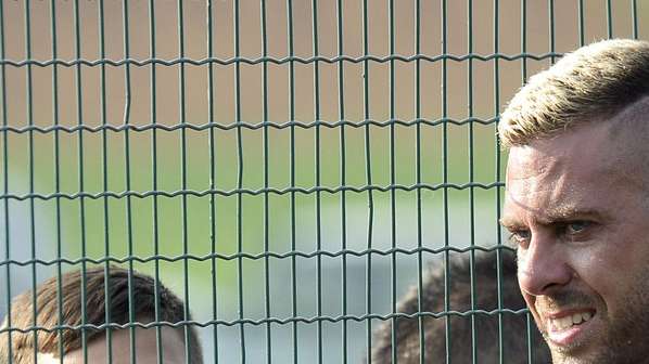 Reggina, Menez: "Chiedo scusa, ma non meritavo l'espulsione"