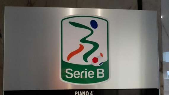 La Gazzetta dello Sport: "Serie B, i club vicini alla decisione: tagli del 30%"