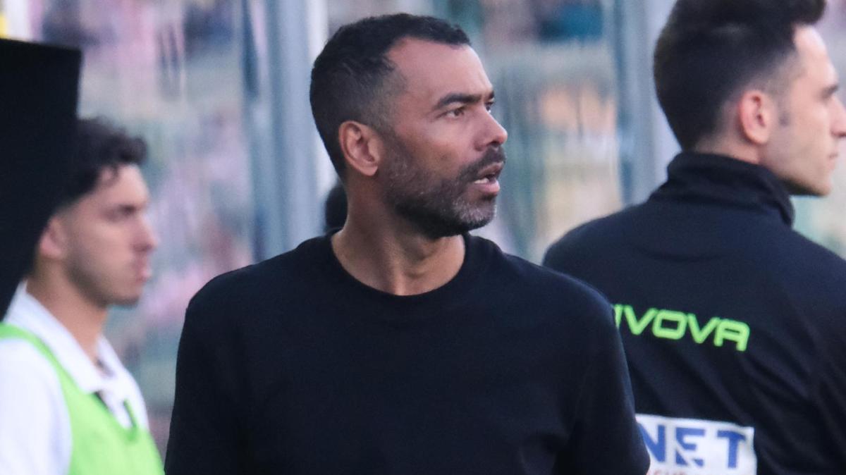 Cesena, Cole: "Giocando così, è impossibile raggiungere il nostro sogno. Se non fai gol, non vinci"