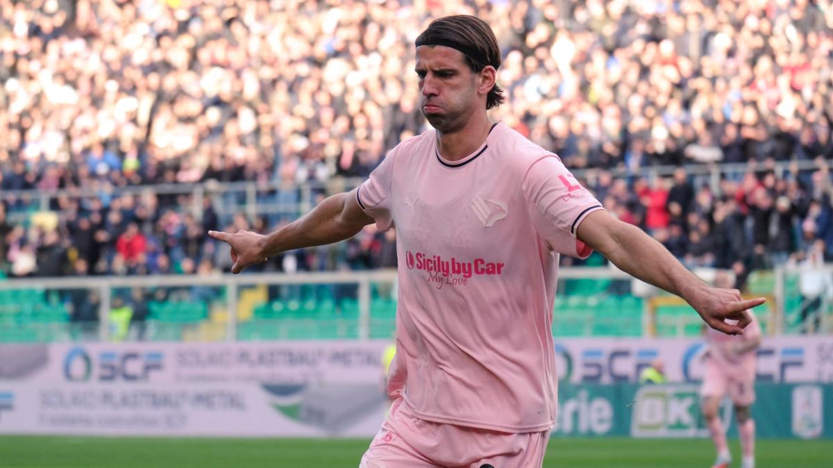 Palermo, Ceccaroni: "Ci prepariamo ad un rush finale molto agguerrito contro avversarie che non mollano"