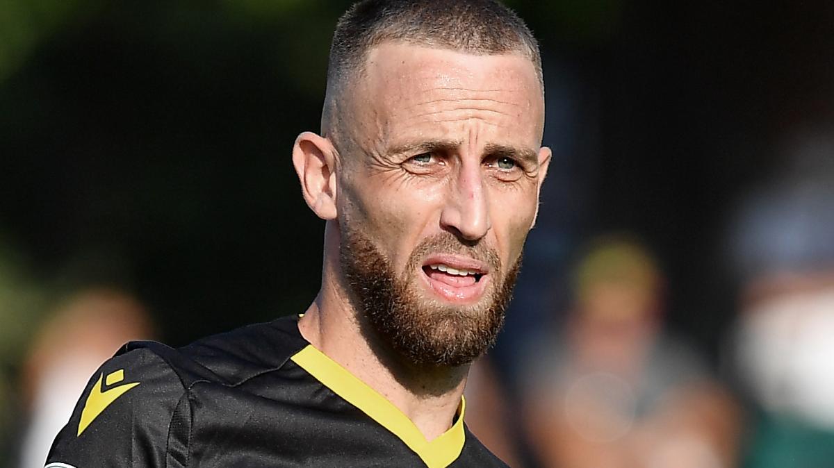 Il Mattino - Avellino-Catanzaro 1-1, incredibile allo stadio Partenio: il portiere Iannarilli segna al 95'