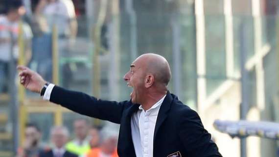 Salernitana, Bollini: "Il Bari è una squadra forte, sono il secondo attacco del campionato"