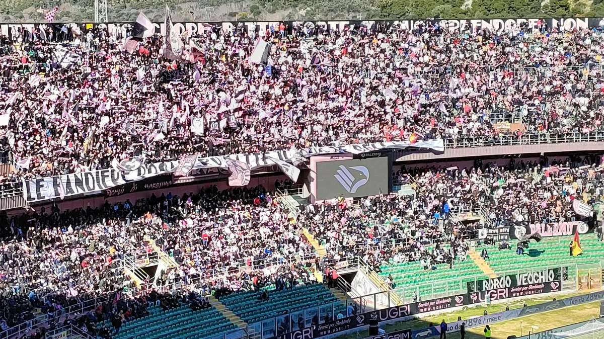 La Repubblica: "Palermo, il sogno playoff passa dal 'Barbera'"