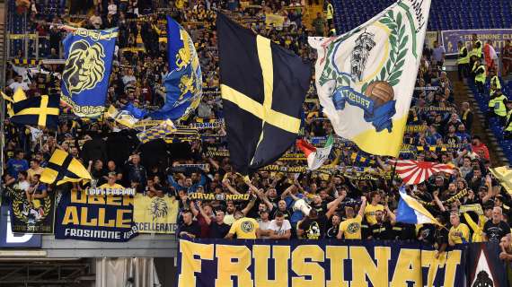 RIVIVI IL LIVE TB - Diretta Goal Serie B: Frosinone da urlo, sbanca Reggio e va in fuga. Bari corsaro, risorge il Genoa. Pari nelle altre tre gare