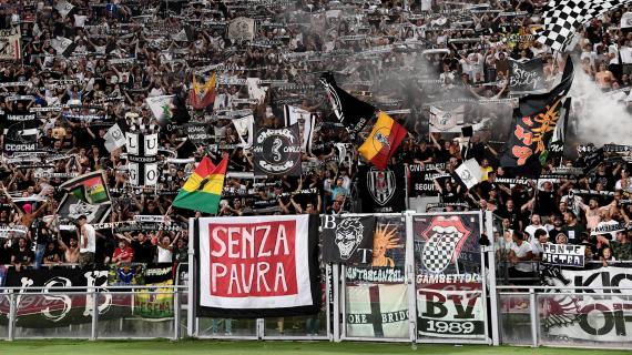 Corriere Romagna - Sassuolo-Cesena con 1.397 tifosi bianconeri. Mercato: De Rose piace al Padova