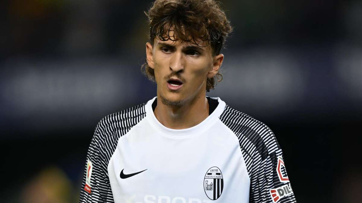 Corriere Adriatico: "Torna Nestorovski ma Castori conferma la coppia Mendes-Rodriguez"