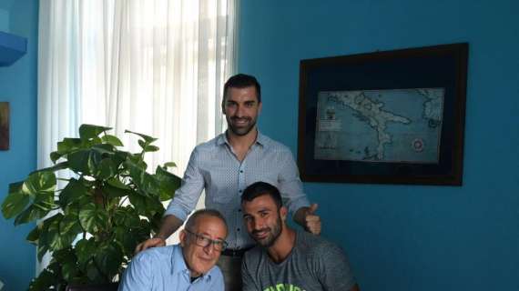 L’agente di Ceravolo e Giovinco batte Dybala e Florenzi: è sua la maglia di Maradona
