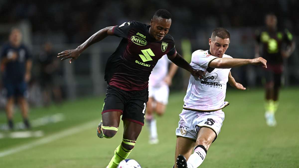 Giornale di Sicilia: "Palermo, caccia all'attaccante: sondati Seck e Tutino"