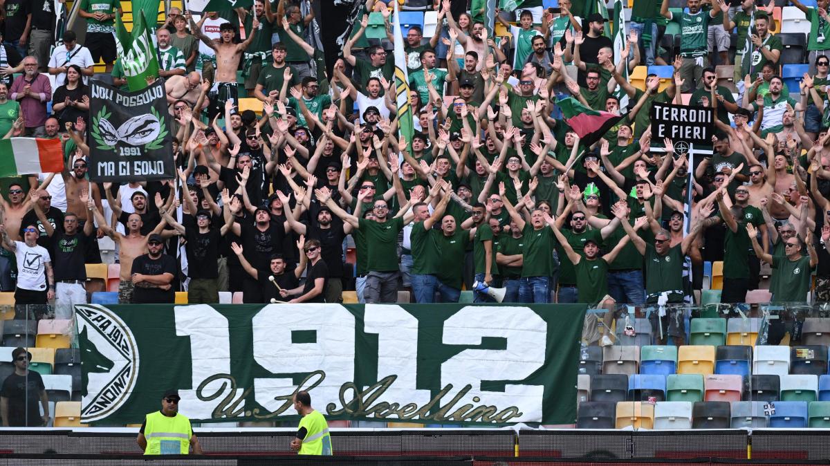 Bari-Avellino, sold out il settore ospiti del 'San Nicola'