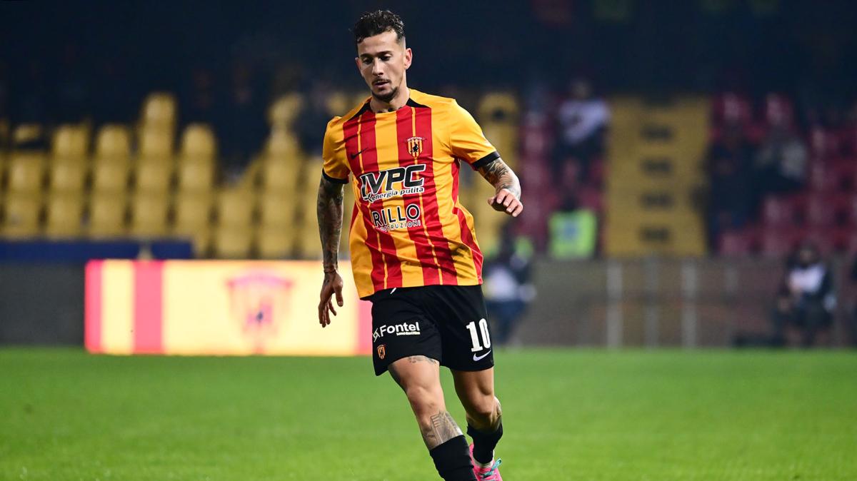 Benevento, Manconi in bilico nonostante il rinnovo