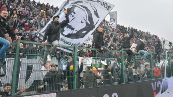 RILEGGI IL LIVE TB - Diretta Goal: frenano Pisa e Brescia. L'Alessandria scaccia la Strega. Monza di misura. Ascoli corsaro al 'Marulla'