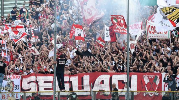 Serie B, terminati i tre posticipi: Bari travolgente, il derby è dello Spezia. Mantova al fotofinish