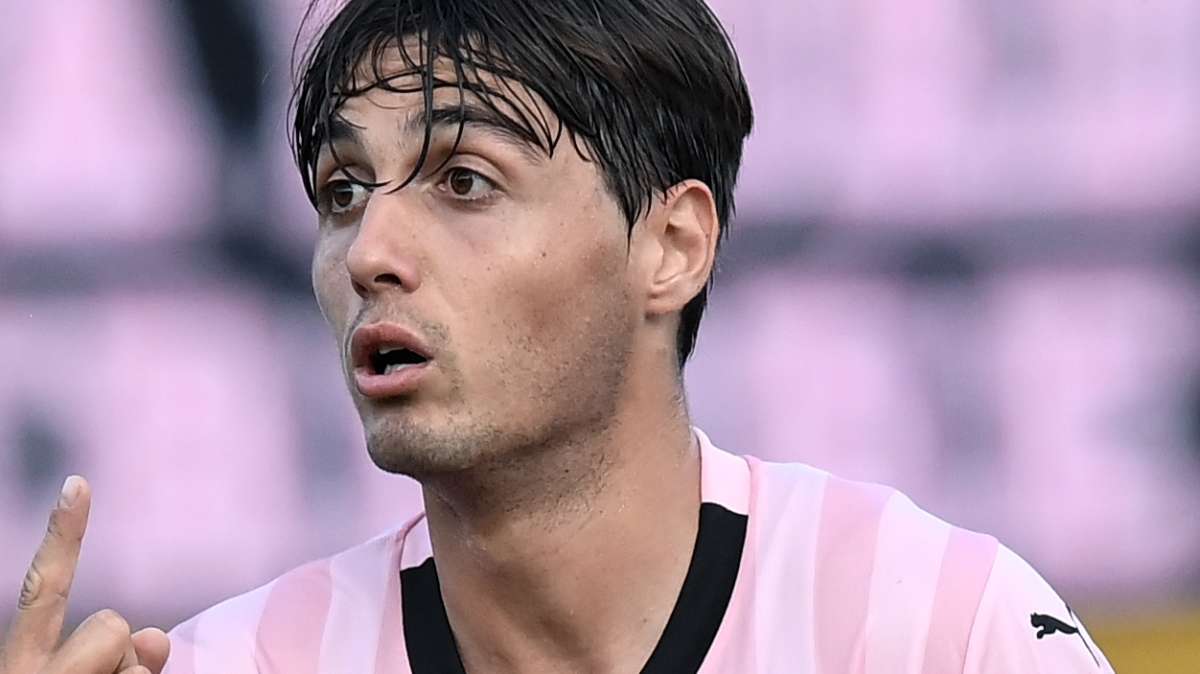 Palermo: se parte Soleri, idea Henry