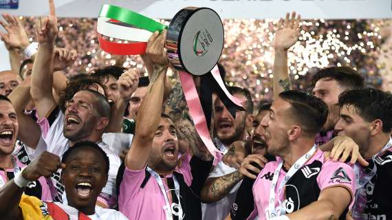 Tuttosport: "Le big del Sud sognano la A. Bari e Palermo si scatenano"