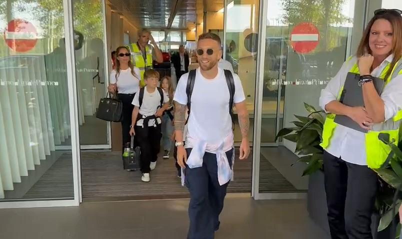 Padova: bagno di folla di tifosi biancoscudati al Macron Store per il 'meet & greet' con il 'Papu' Gomez