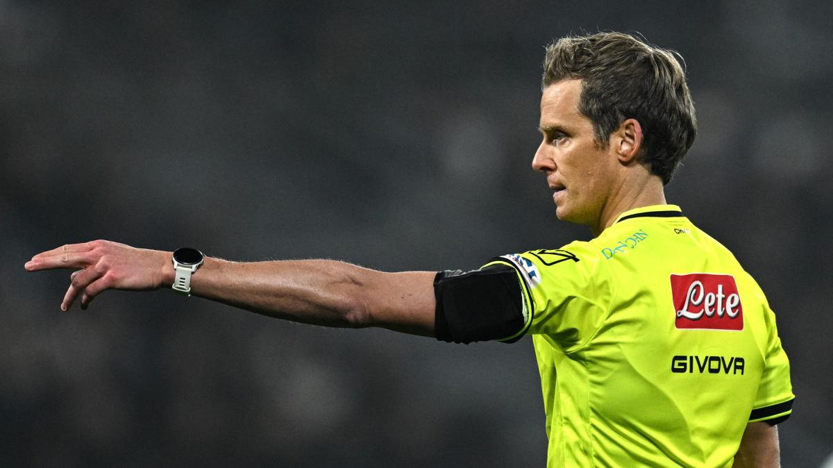 Serie B, gli arbitri della 29esima giornata: Chiffi a Venezia, Marcenaro per il derby Modena-Cesena 