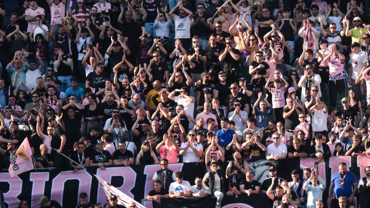 CorSport - Solo Palermo. Rosanero a Reggio con 2.500 tifosi al seguito