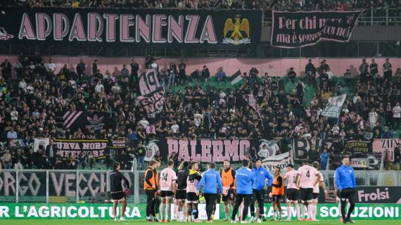 GazzSport - Palermo, Dionisi resta. Ma la piazza esplode