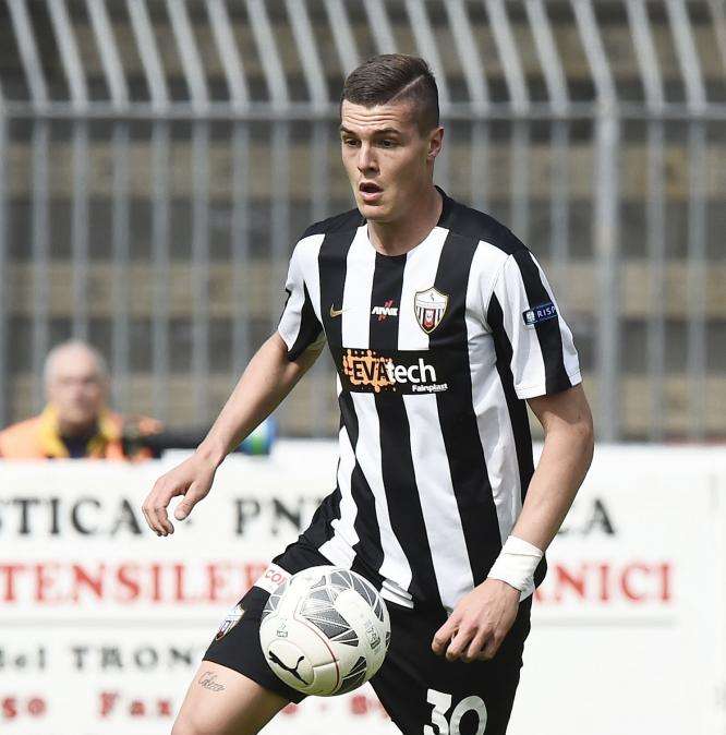 Ascoli: seduta di scarico per Favilli