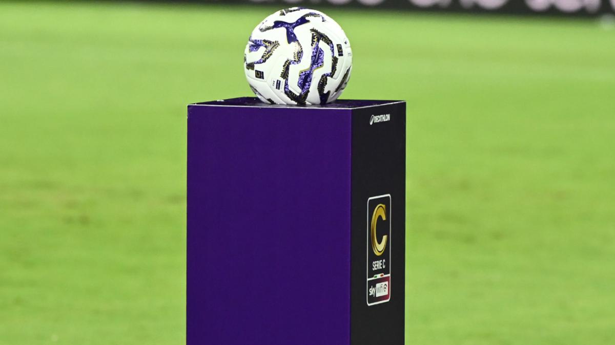 UFFICIALE - Ternana, Foresti sollevato dall'incarico 