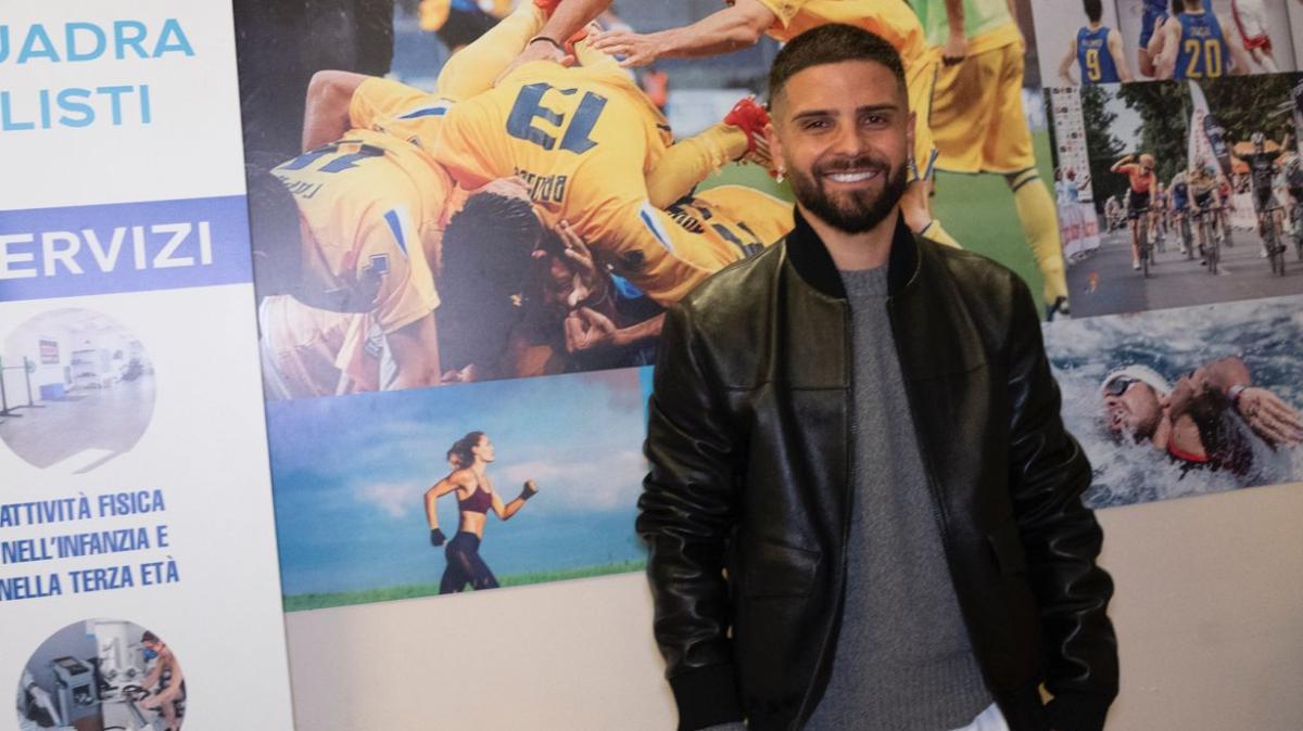 Mercato scoppiettante di Samp e Spezia, bene Venezia e Juve Stabia. Pescara-Insigne colpo ad effetto. Bari, quante scommesse