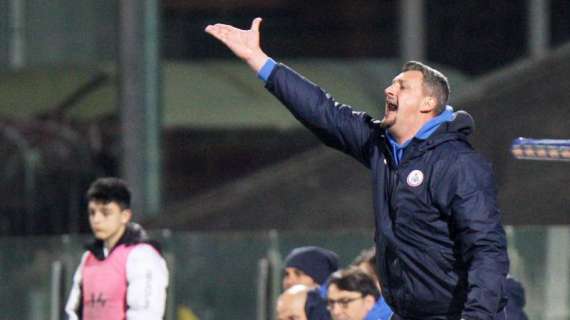Bari, Camplone: "Bravi a rimontare gli avversari, male sul gol del 3-4"