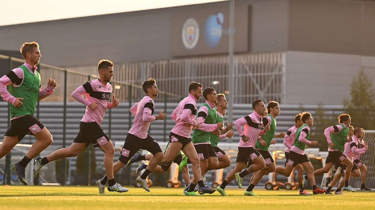 Palermo, verso il Benevento: proseguono gli allenamenti