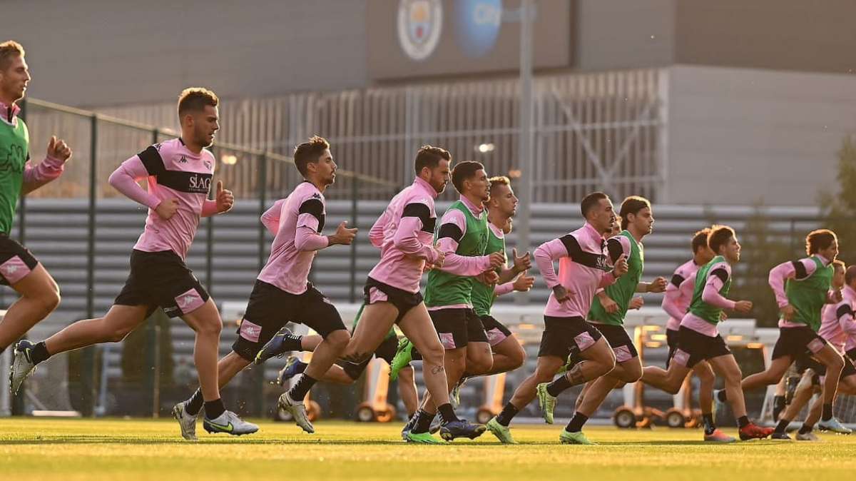 Tuttosport: "Serie B, due partite senza respiro: Palermo arbitro su e giù"