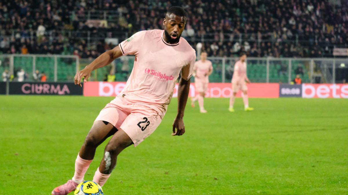 Juve Stabia, Diakite si presenta: "Qui ho trovato una famiglia vera"