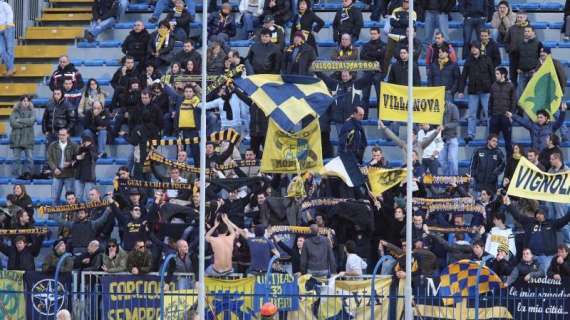 Modena, tifosi infuriati dopo l'ennesimo K.O: ora la pazienza è davvero finita