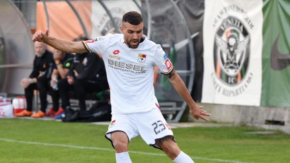 Pescara, fatta per Crialese al Cittadella. Avellino, Pezzella passa alla Casertana. Reggiana piace un terzino di C