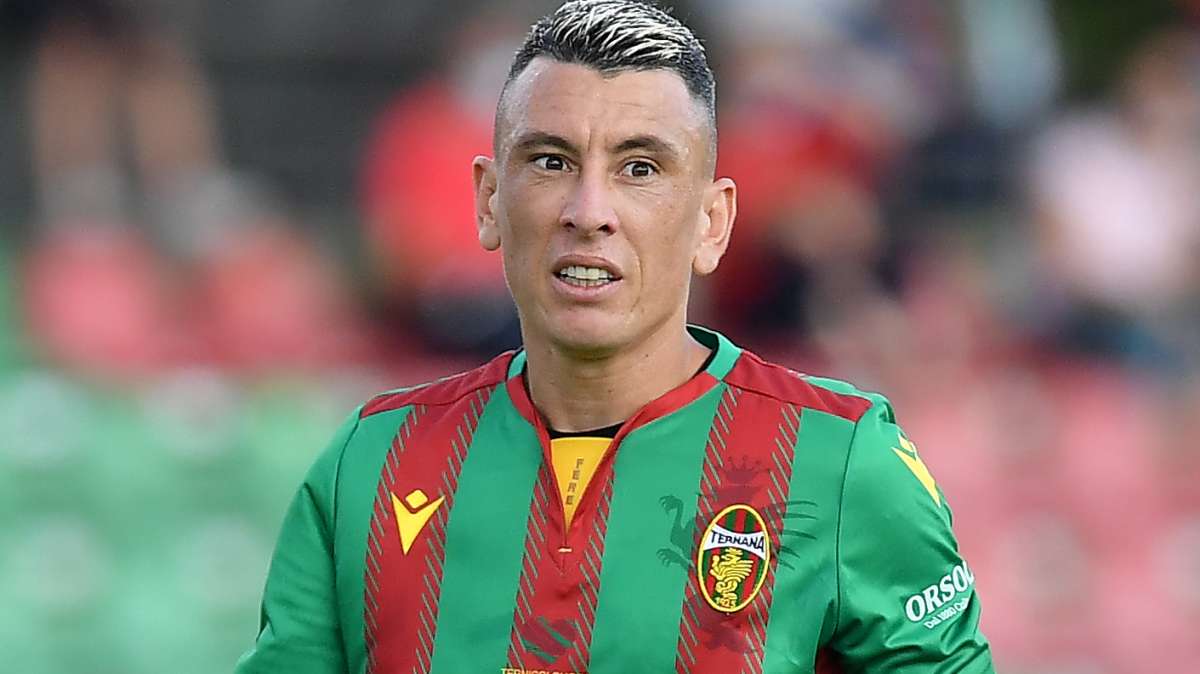 QS - Ternana-Falletti: le strade si dividono. Rossoverdi su Gaston Pereiro. Celli passa al Catania di Lucarelli