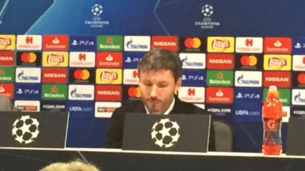 Sampdoria: suggestione Van Bommel, ma rimane una pista complicata