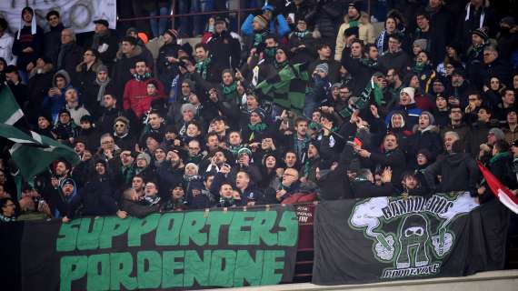 Pordenone, gli ultras attaccano Lovisa: "Rispetta chi c'è da sempre!"