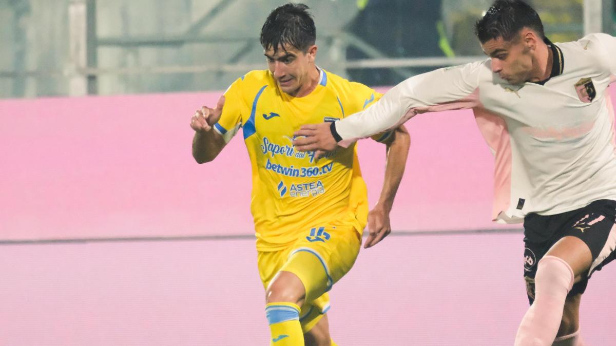 ESCLUSIVA TB - Schira: "Cesena, oggi la firma di Corazza"