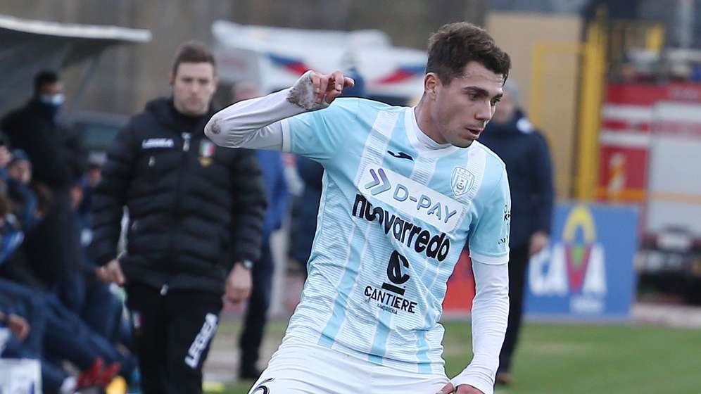 UFFICIALE - Ascoli, ceduto Castorani al Siena