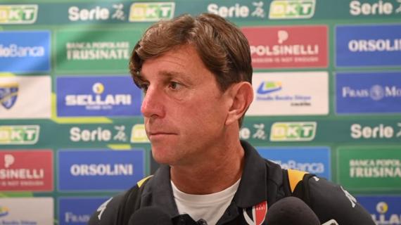 Bari, Mignani: "Servirà tanta sostanza a Benevento. I gol non devono arrivare solo dagli attaccanti"