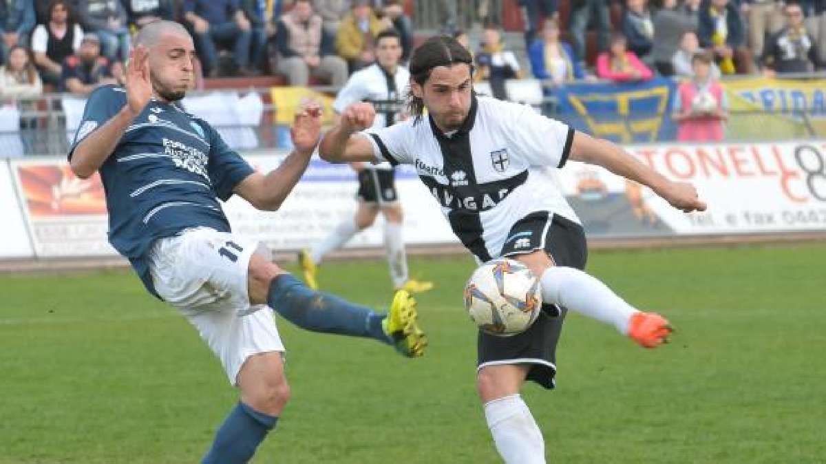 Le immagini di Cosenza-Modena nella FOTOGALLERY di TifoCosenza - Tifo  Cosenza