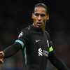 Liverpool, Slot: "Futuro van Dijk? Vorrei averlo qui, ma non mi occupo di contratti"