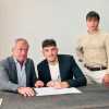 Palermo, il giovane Cutrona firma il suo primo contratto da professionista. La foto...