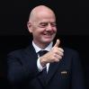 Infantino difende l'hydration break: "Macché per i guadagni, serve soltanto per il...
