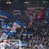 "Il nostro progetto: liberarla da voi": protesta dei tifosi della Samp sotto la sede...