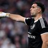 Juventus, spunta il Dibu Martinez per la porta. Costi alti, nel mirino anche Vicario...