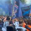 Inter, che entusiasmo! Migliaia di tifosi ad Appiano: le immagini del saluto alla squadra