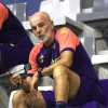 Fiorentina beffata in pieno recupero dal Cagliari. La Nazione titola: "Viola a due...