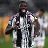 Alla Juve come al Sassuolo nel 2018. Il primo giorno di Carnevali alla Continassa...