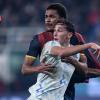 Autogol di Otoa: il Bologna allunga al "Ferraris". Genoa sotto 2-0 ad inizio ripresa...