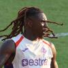 Kean non si sta allenando con la Fiorentina: l'assenza è programmata, ma il Como...